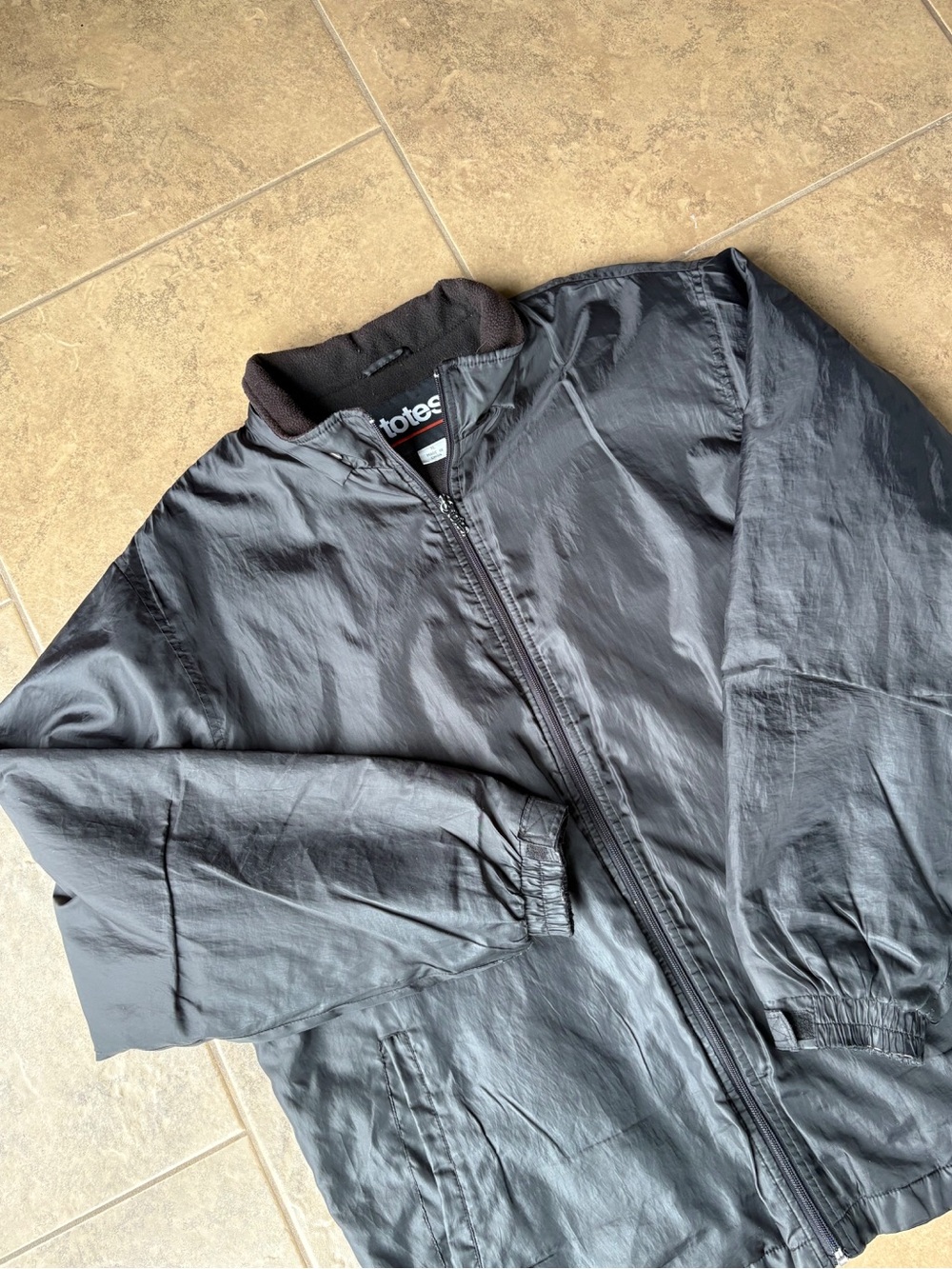 Totes Men's Black Lightweight Bomber Jacket • Size XL